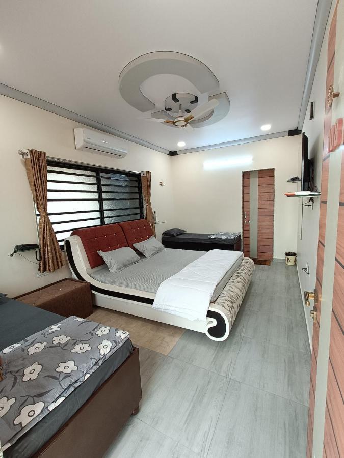 Hotel Jb Star Mandvi  Luaran gambar